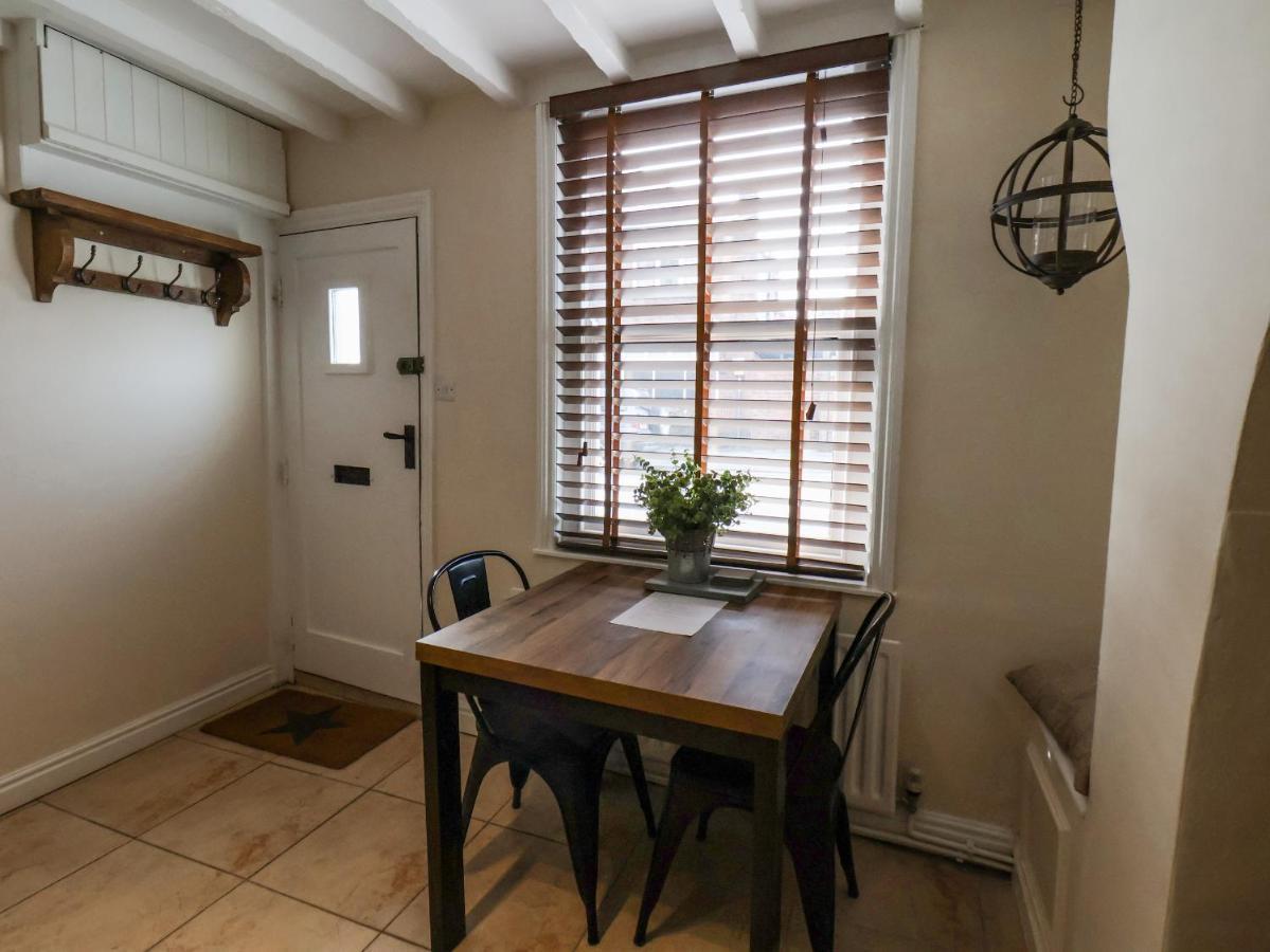 Sailors Cottage Уитби Экстерьер фото