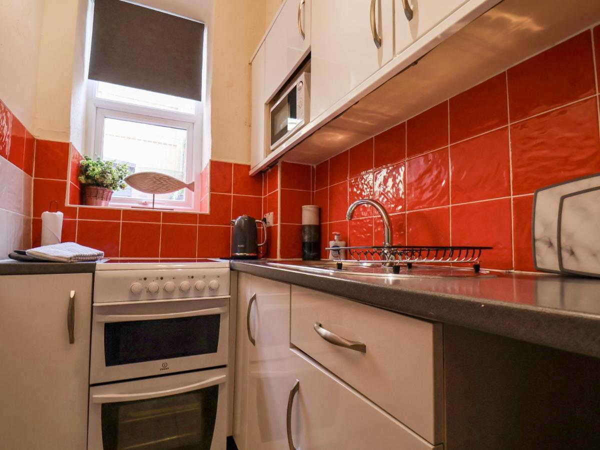 Sailors Cottage Уитби Экстерьер фото