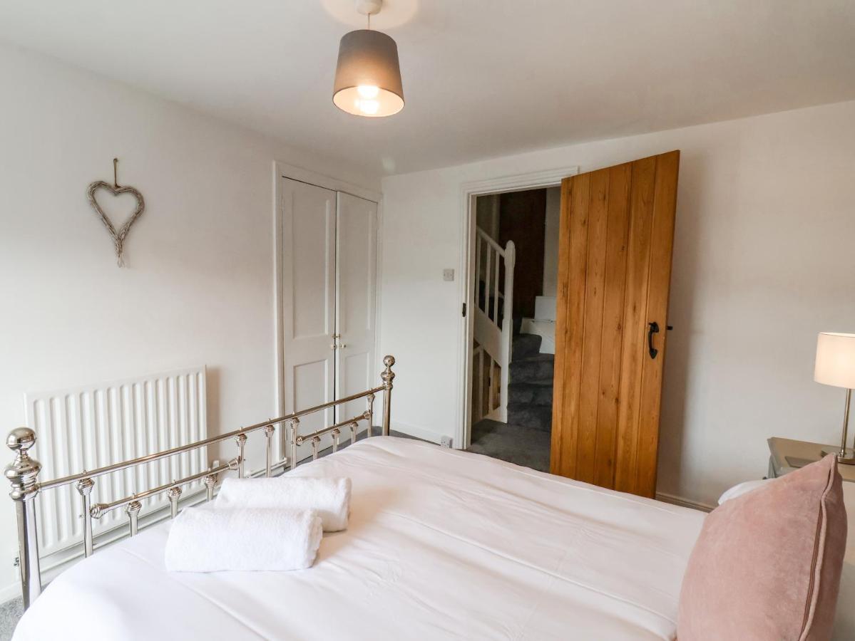 Sailors Cottage Уитби Экстерьер фото