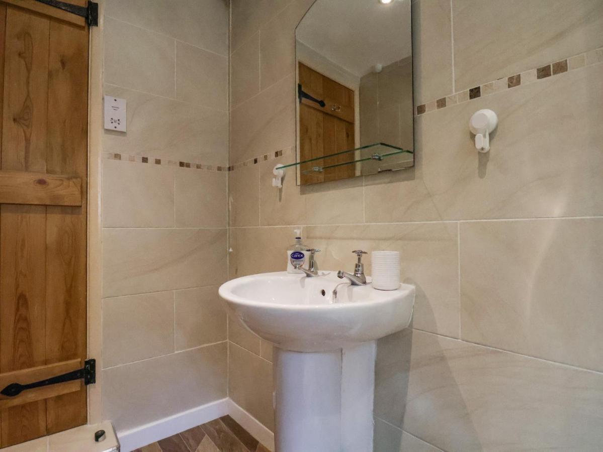 Sailors Cottage Уитби Экстерьер фото
