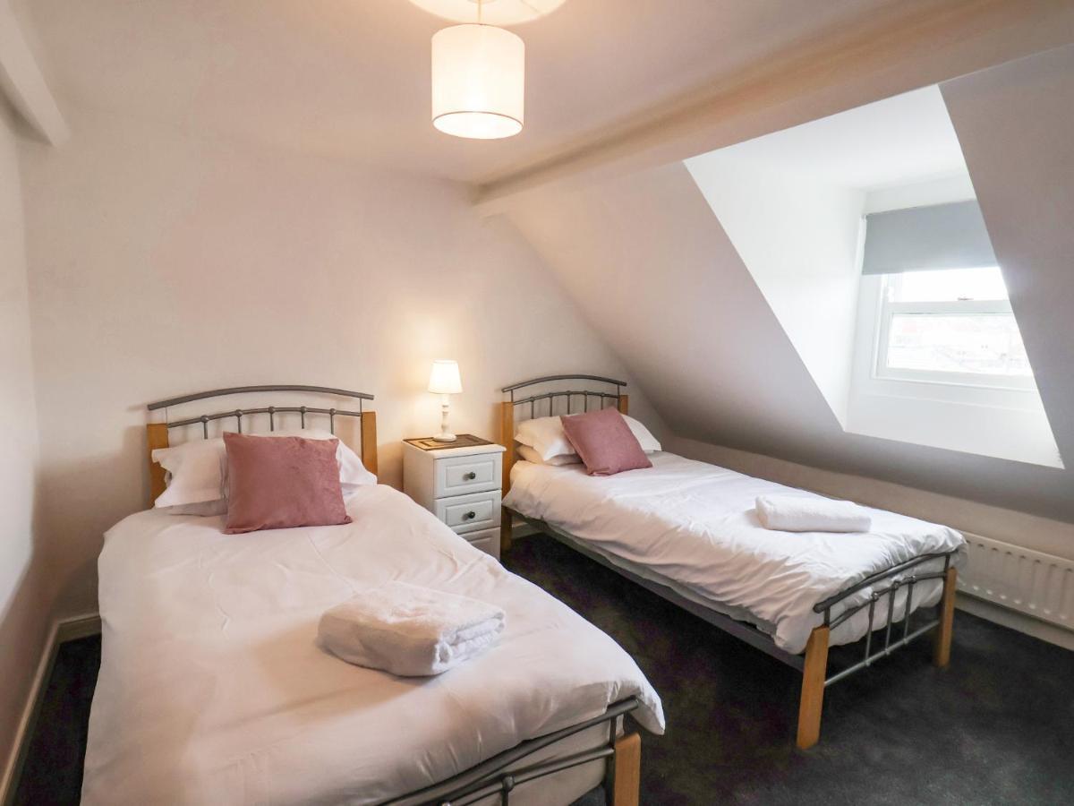 Sailors Cottage Уитби Экстерьер фото